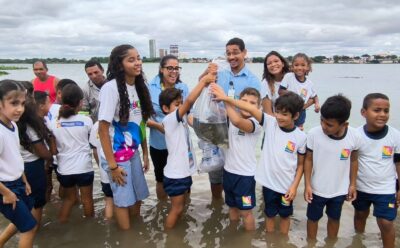 Agrovale participa de soltura de 50 mil alevinos no Rio São Francisco em celebração pelo Dia Mundial da Água